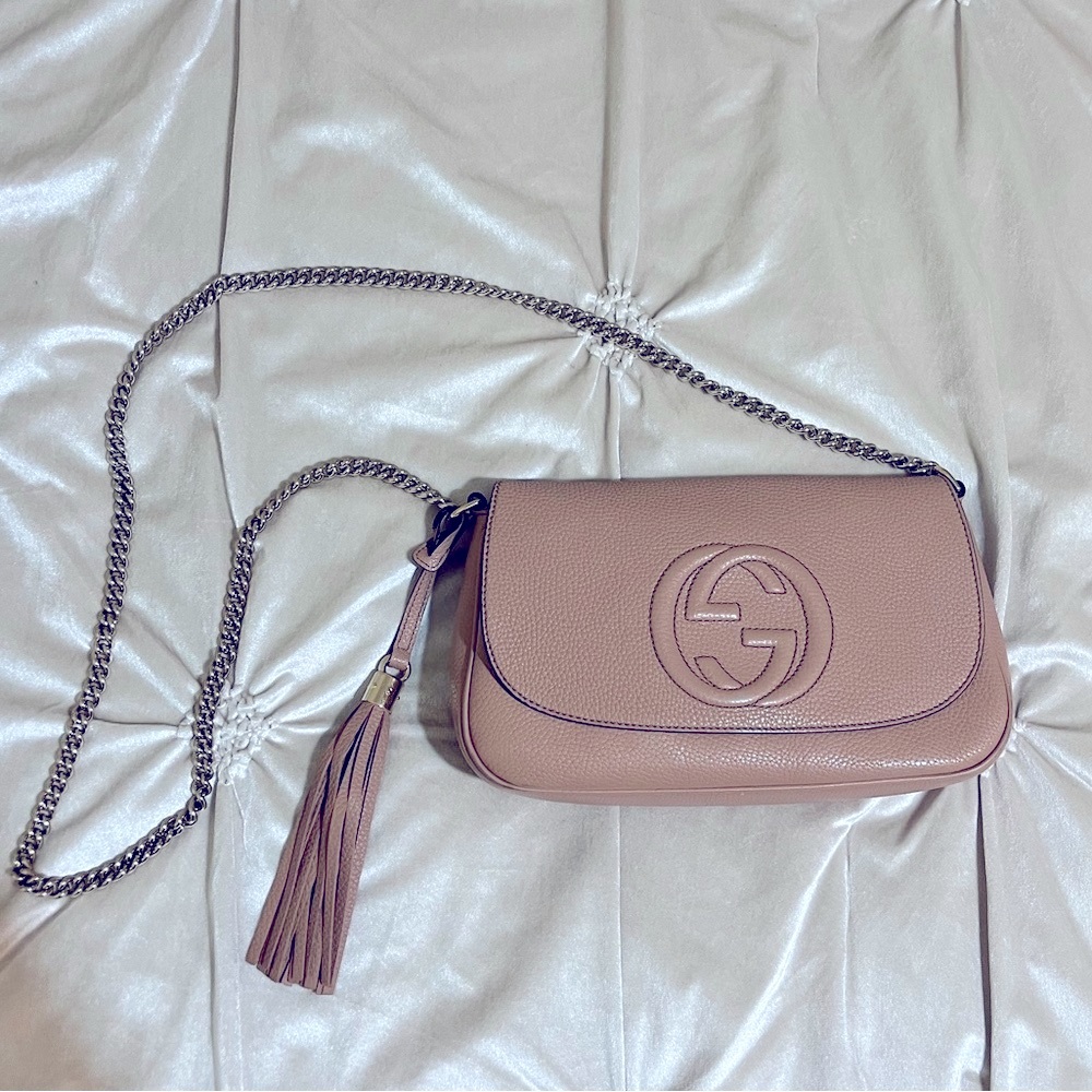 Gucci soho chain crossbody leather medium bag